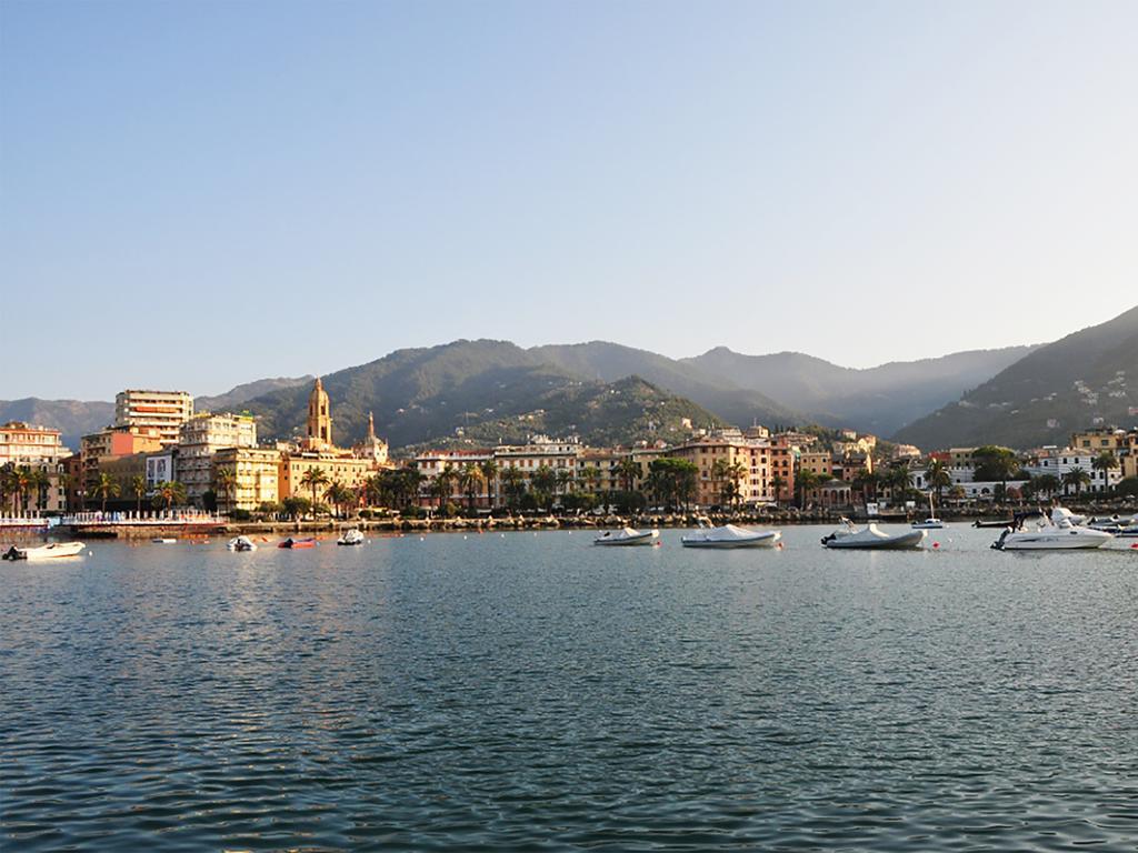 Hotel Riviera Rapallo Bagian luar foto
