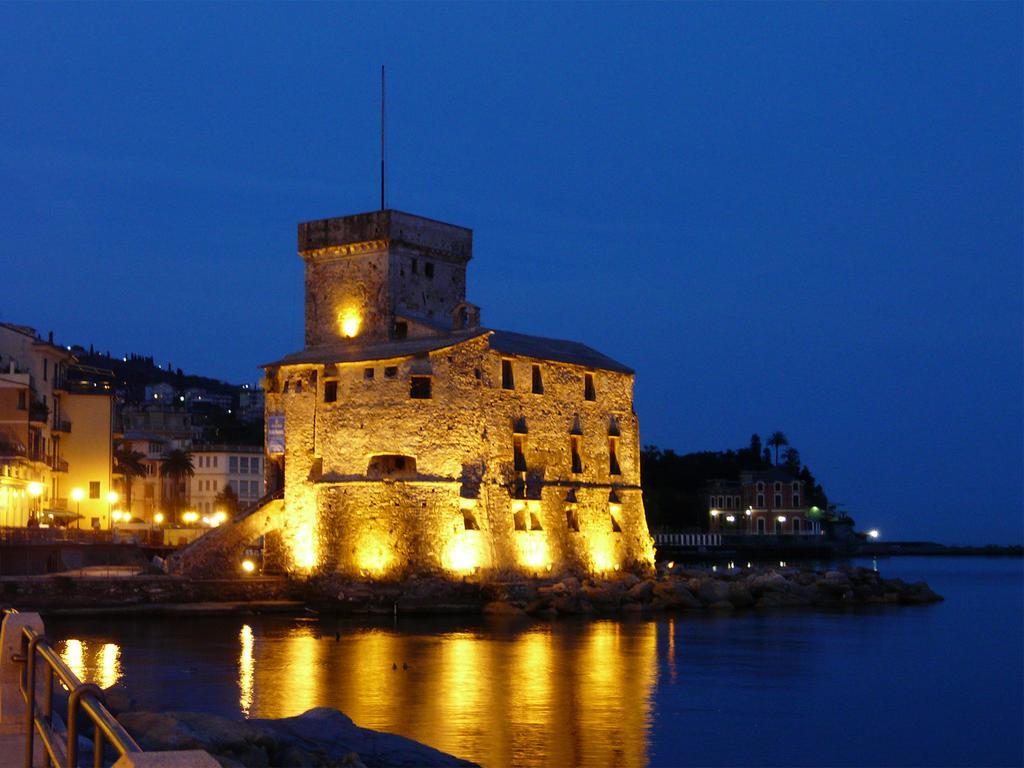 Hotel Riviera Rapallo Bagian luar foto