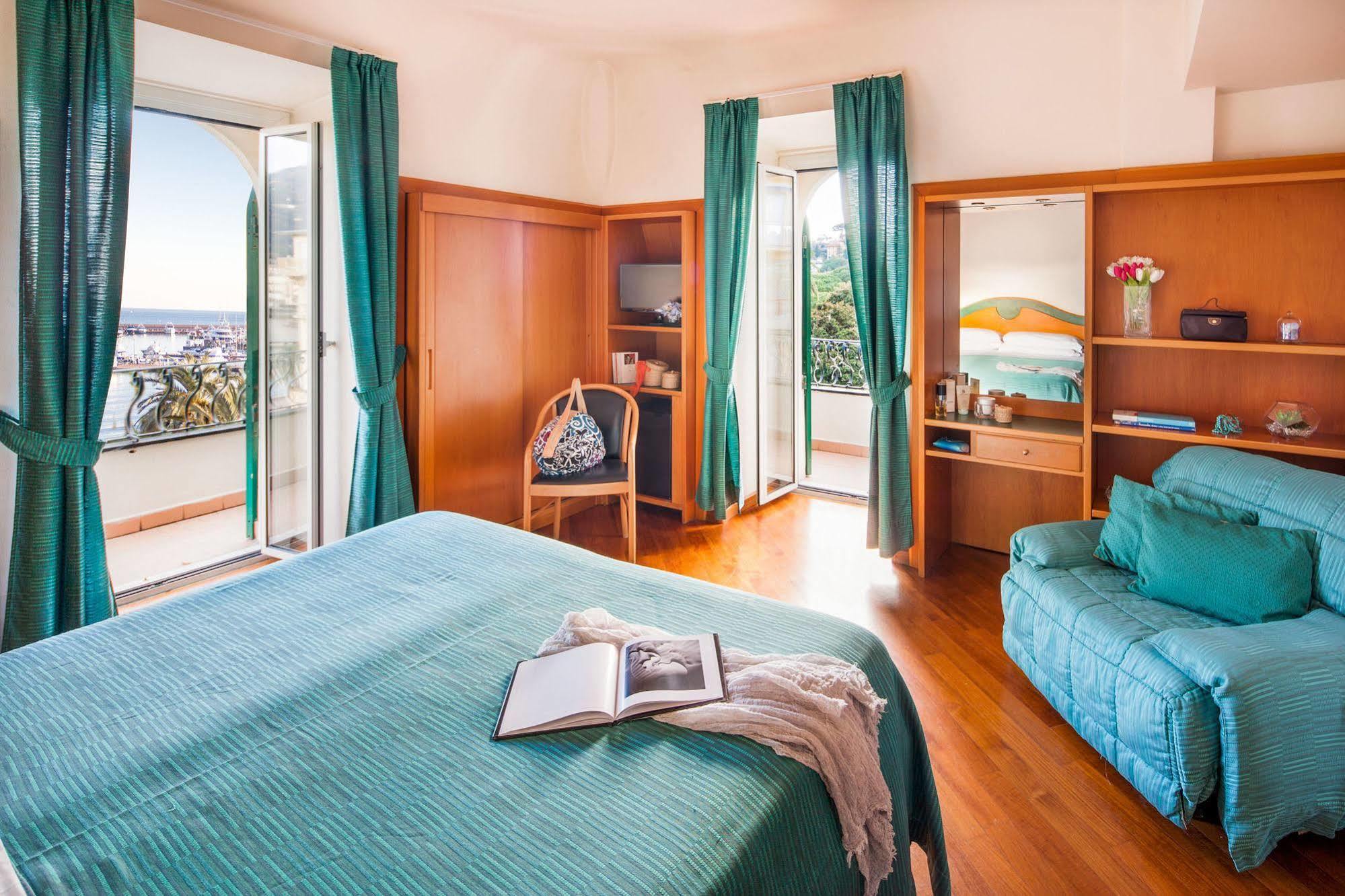 Hotel Riviera Rapallo Bagian luar foto