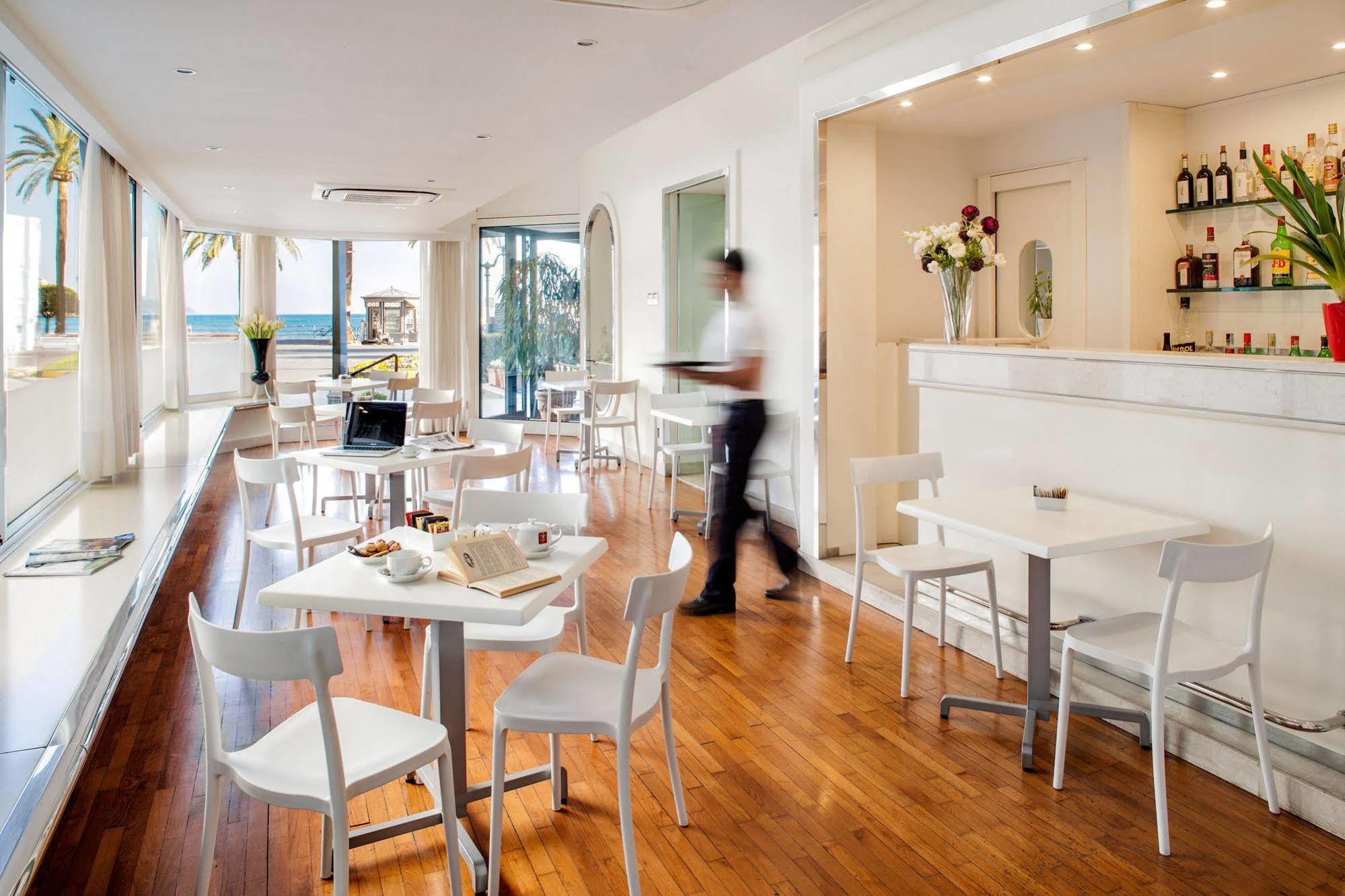 Hotel Riviera Rapallo Bagian luar foto